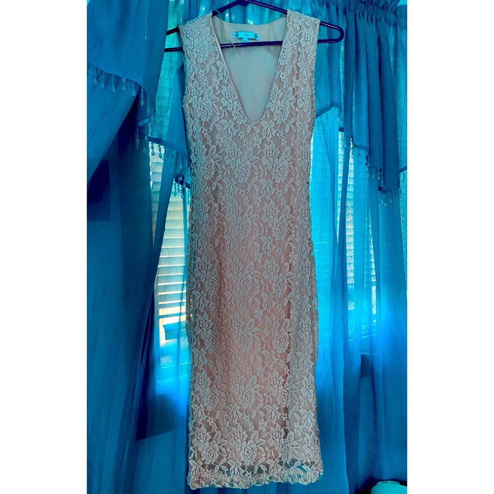 Light pink lace maxi dress
